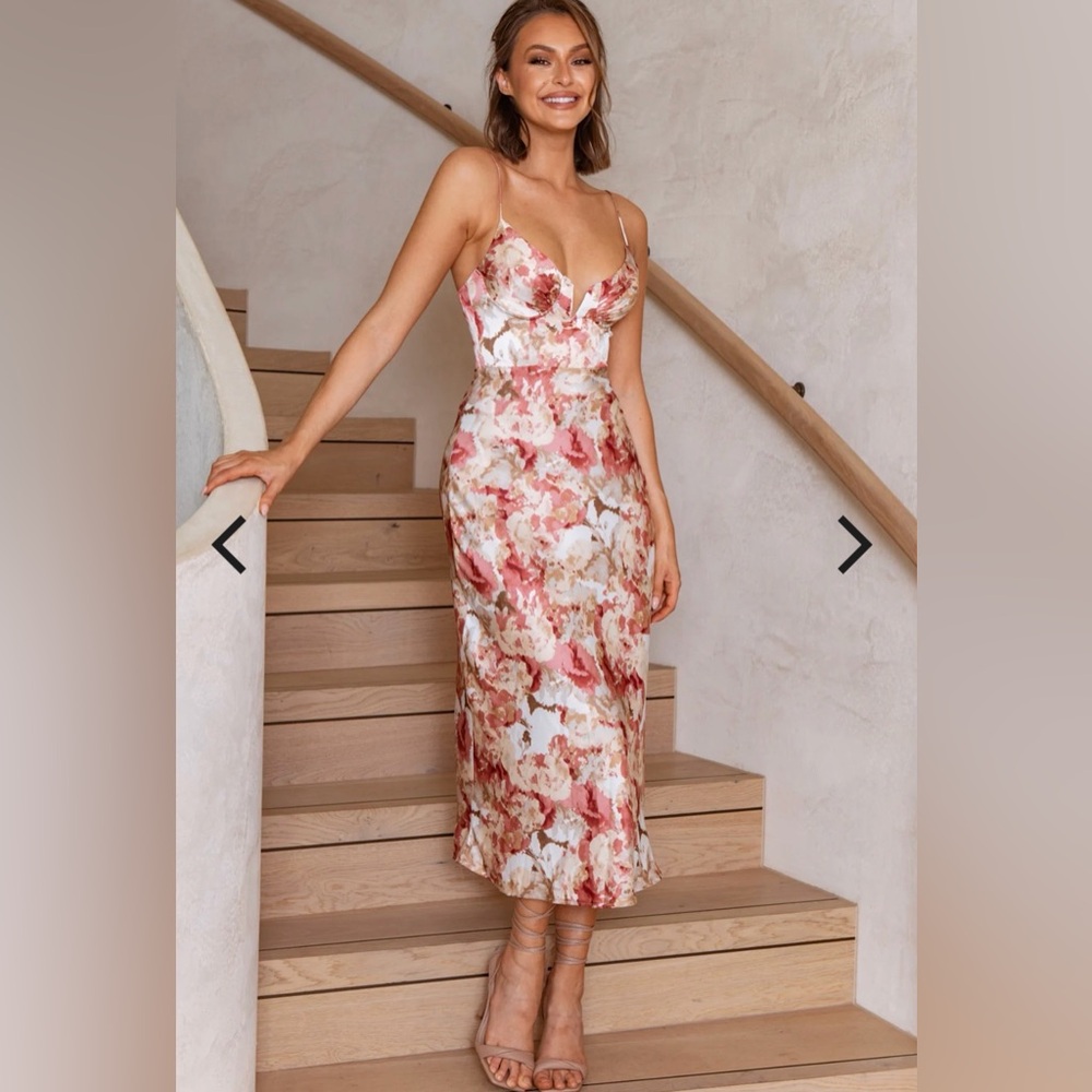 Selfie Leslie Lake Como Fitted Bodice Cami Strap Midi Dress Abstract Print Rose